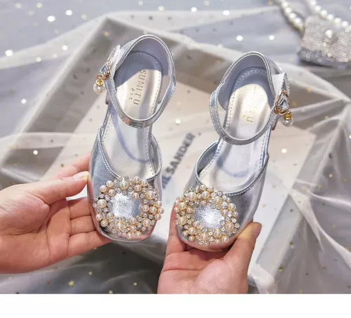 Sandale cu toc si perle fetite argintiu Letitia 25-38 elegante
