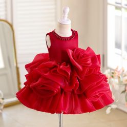 Rochie fetite cu trandafiri si volane rosie 3-10 ani Timeea lungime medie