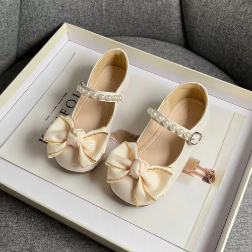 Pantofi crem fara toc cu fundita lac si perlute fetite Caterina 26-36