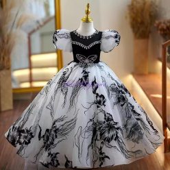   Rochita eleganta lunga fetite 3-12 ani Edina Deluxe Volume alb-negru 