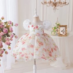 Rochita alba casual de vara cu flori rosii Alice 3-12 ani lungime medie