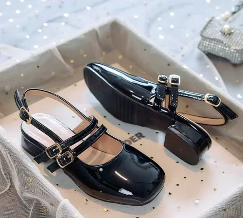 Sandale negre elegante cu toc lac fetite Amarena 25-38
